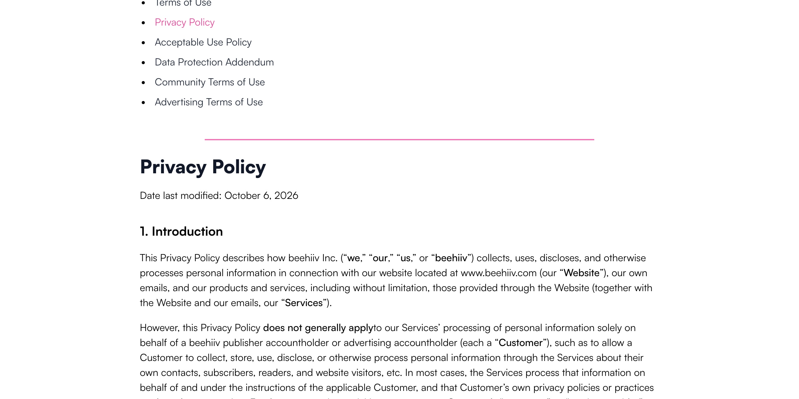 beehiiv Privacy Policy, Section 9 International Data Transfers, stating that beehiiv is headquartered in the United States, that the recipients of the disclosures are located in the United States and elsewhere in the world, and that beehiiv relies on regulator-approved Standard Contractual Clauses for cross-border transfers — with no mainland-China location named